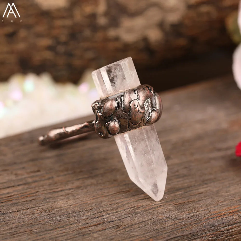 Irregular White Quartz Point Beads Bronze Handmade Rings Jewelry Women Natural Stone A close-up view