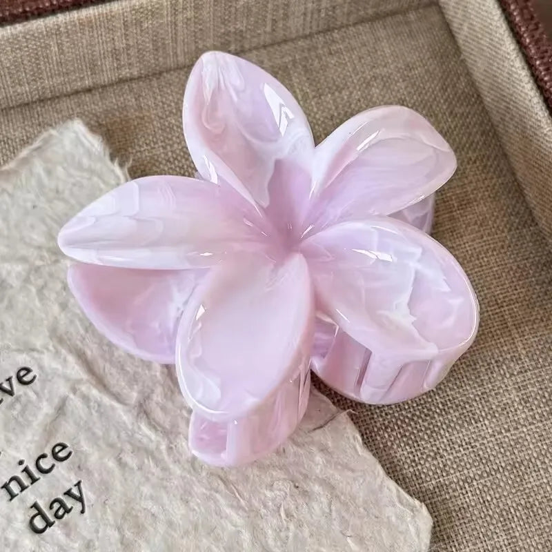 Korean Hawaiian Gradient Flower Hair Claw Clip For Women Girl Fashion Plastic Non Sli lifestyle view