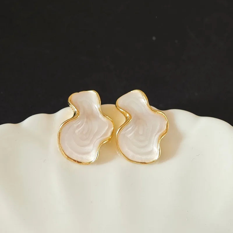 Abstract Alien White Color Cloud Irregular Stud Earring detail view