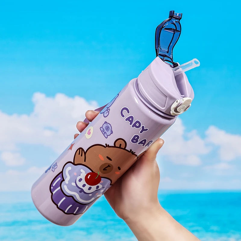 A Large-Capacity Capybara Straw Cup, Cute and Portable, Suitable for Outdoor Activities, detail view