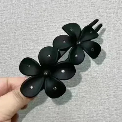 Flower Hair Clip Headdress Women Hair Clips Back Head Spoon Coiled Hair Hairpin Large Duckbill Clip Ponytail Clip