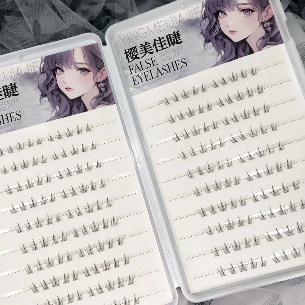 No Glue Sunflower Style False Eyelashes | Natural Lower Lash Clusters lifestyle view