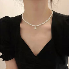 New Women's Fashion Pearl Necklace French Vintage Pearl Necklace Double Lock Bone Cha alternate view