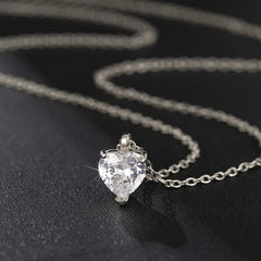 Huitan Sweet Heart Women Pendant Necklace for Wedding Engagement Anniversary Romantic Ac detail view
