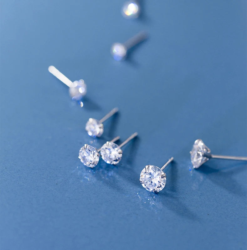 2 Carat 8.0mm D Color Moissanite Stud Earrings For Women Top Quality 100% 925 Sterling close-up view