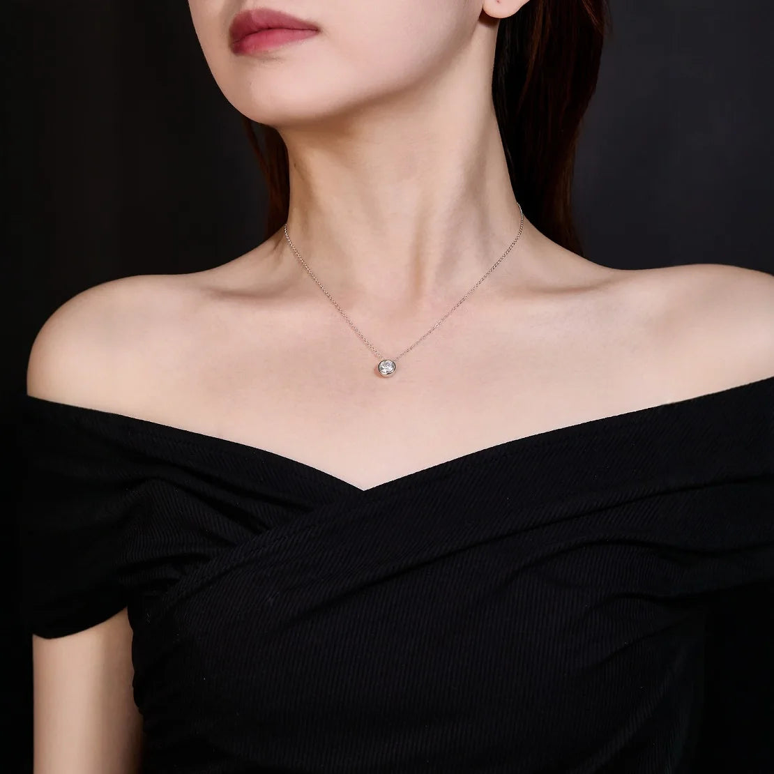925 Silver Necklace Zircom for Women 18k Gold Plated Jewelry Pendant Birthday Party Gi close-up view