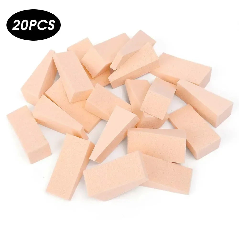 Wet and Dry Dual-Use Triangle Makeup Sponge Puff Set for Patting, Applying, and Blending detail view