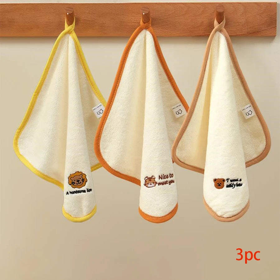 3-Pack/5-Pack Coral Velvet Cartoon Embroidered Small Square Towels, 25Cm*25Cm in Size, Can Be Used for Washing Face, Wiping Hands, and Are Absorbent and Quick-Drying