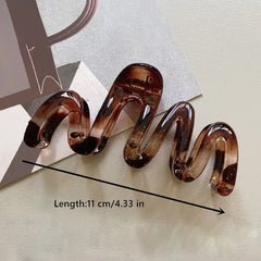 Women's Wavy Glossy Brown Acetate Hair Clip 11cm alternate view