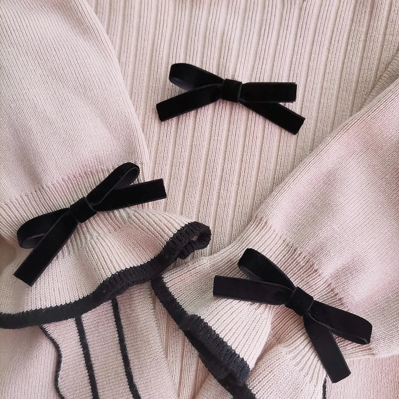 New 6-38mm Colour Single Face Line Velvet Ribbon for Bowknot Christmas Ribbon Party De close-up view