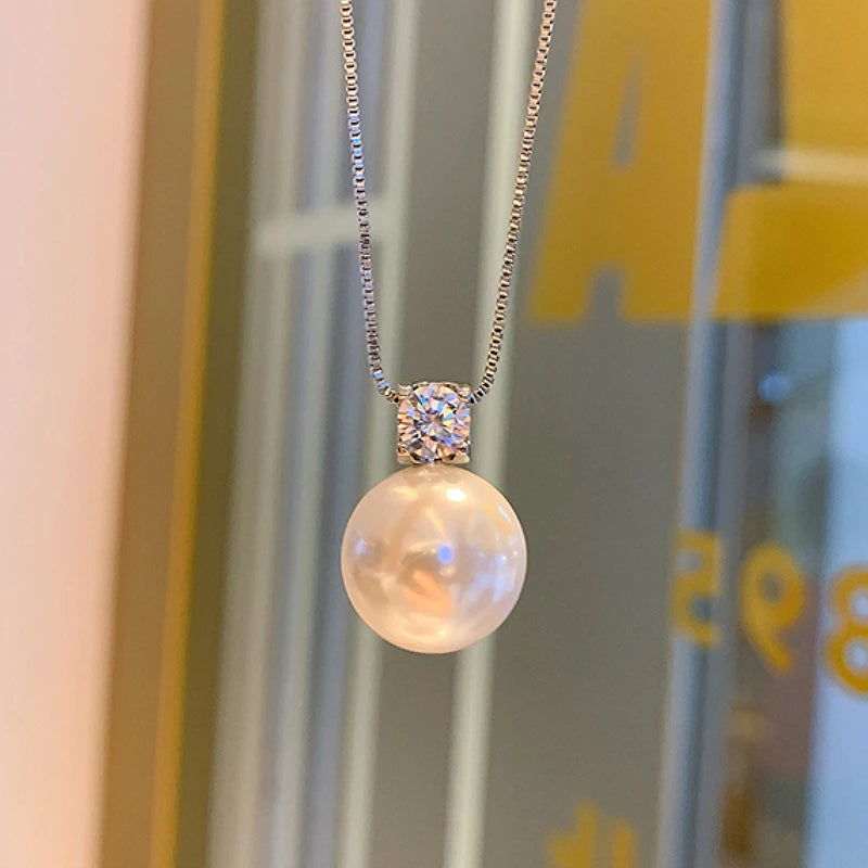 Huitan Imitation Pearl Women Pendant Necklace Inlaid Shiny CZ Fashion Wedding Party Versatile Elegan
