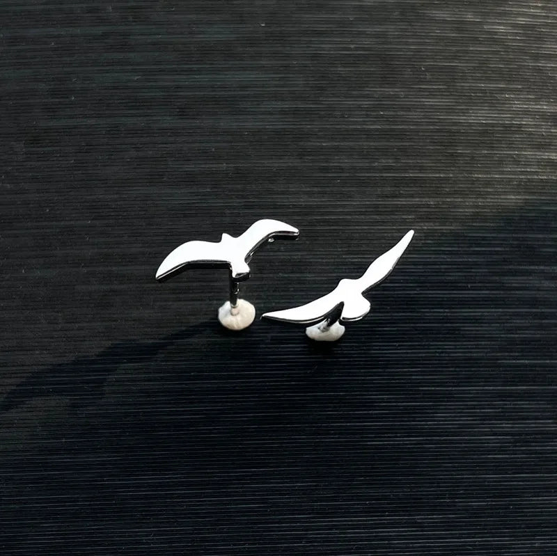 Asymmetrical Small Seagull Earrings Delicate Stylish 925 Silver Earrings Minimalist and detail view