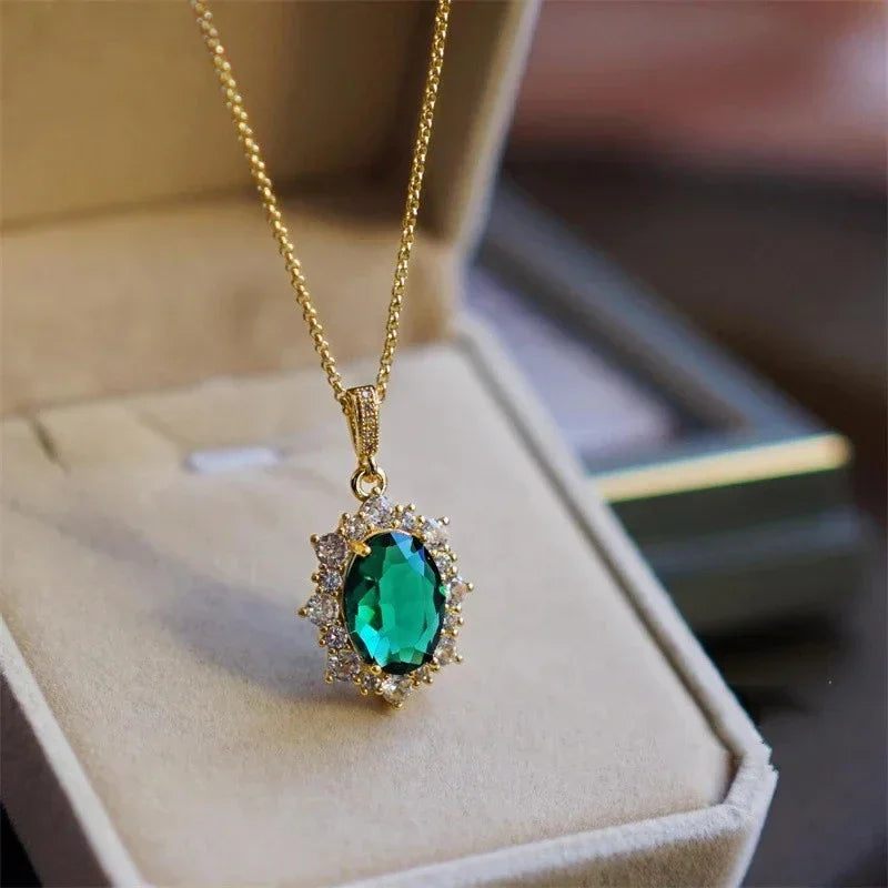 Huitan Sunflower Design Pendant Necklace with Green Cubic Zirconia Luxury Trendy Wome lifestyle view