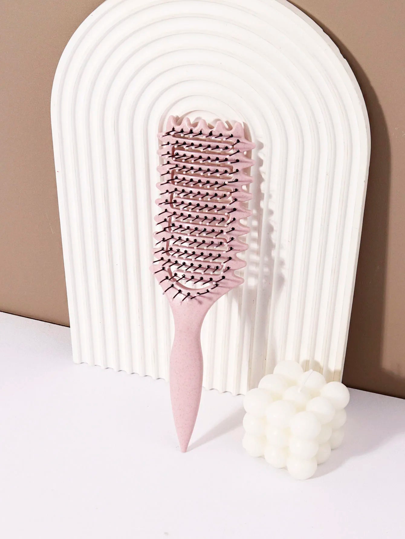 Curling Styling Brush - Hollow Massage Comb, Nylon Mane, ABS Plastic Handle, Comfortable detail view