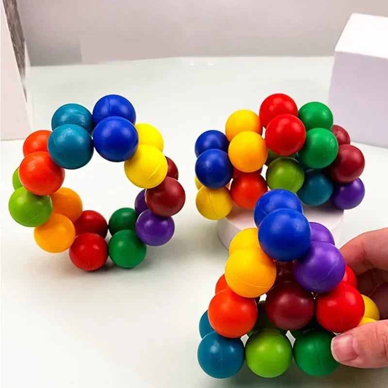 3D Puzzle Fidget Ball | Endless Twist and Turn Stress Relief Desk Sculpture detail view