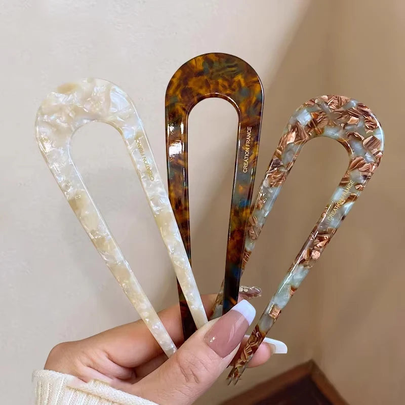 1/2/3/5pcs U-shaped Acrylic Hairpin for Women Elegant Temperament Ponytail Hair Clip lifestyle view