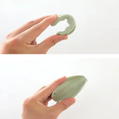 Shopping bag holder with padded handles, silicone handles for holding while shopping, close-up view