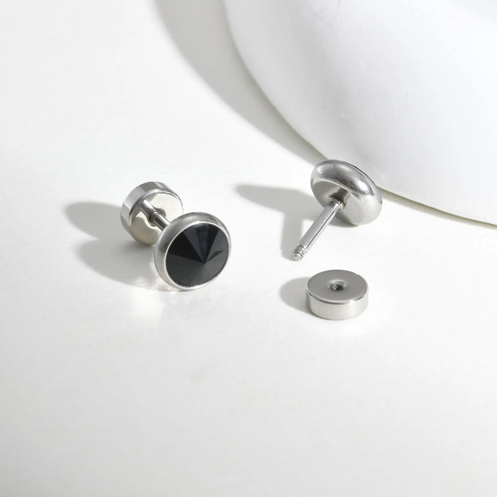 Vnox Multi-faced Cut Zircon Stone Earrings for Men, Screw Back Stud Barbell Shaped Earri detail view