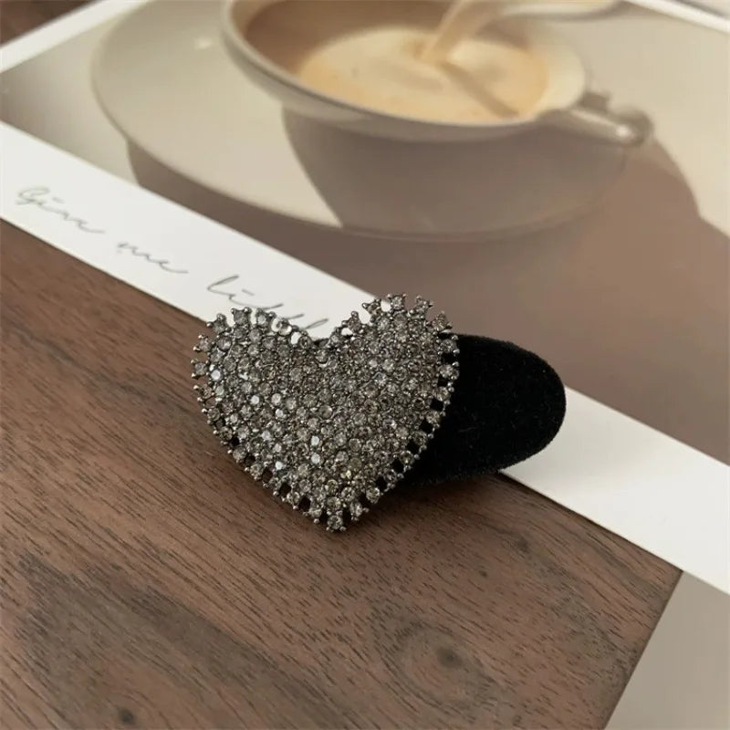 Beautiful Heart-shaped Hairpins for Women Shiny Rhinestone Small Spring Clip Hair Ornaments