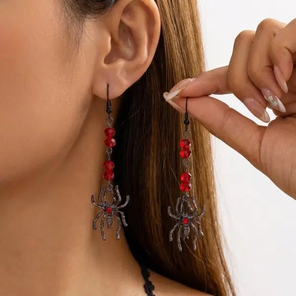 Funny Prank Flies Stud Earrings For Women Realistic Simulation Insect Small Fly Earrin close-up view
