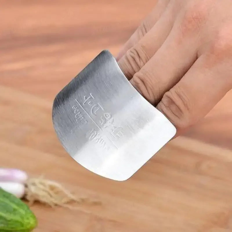 1 Pcs Stainless Steel Kitchen Tool Hand Finger Protector Knife Cut Slice Safe Guard additional angle