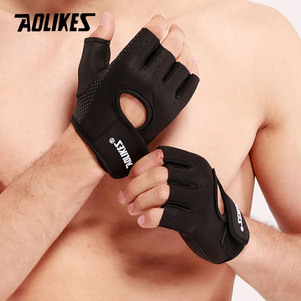 AOLIKES Breathable Workout Gloves | Fingerless Gym Gloves for Weight Lifting and Cycling detail view