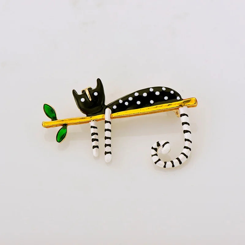 women fashion cat brooch pin jewelry