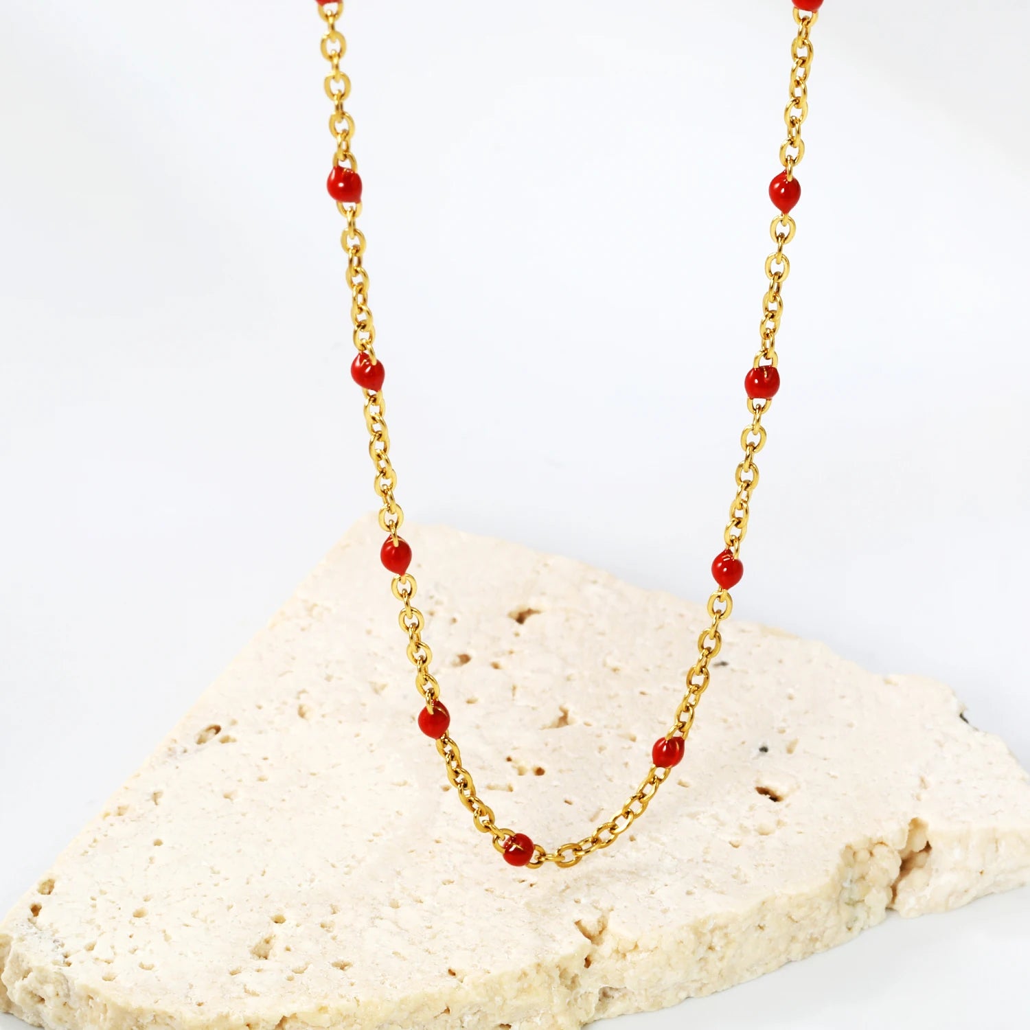 LUXUKISSKIDS Sweet Multicolor Drip-Oil Beads Necklace Women's Bohemia Stylish Clavicl lifestyle view