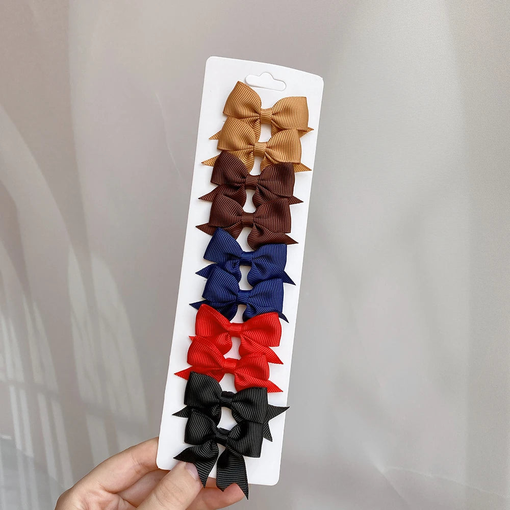 10Pcs/Set Solid Color Kids Bows Hair Clips for Baby Girls Handmade Ribbon Bowknot Hai lifestyle view