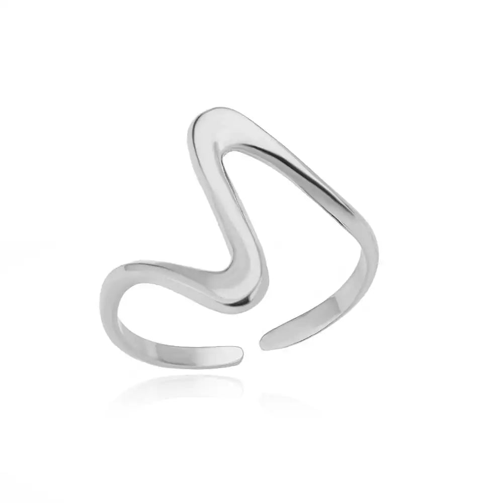 316L Stainless Steel Rings for Women Gold Color Never Fade Luxury Classic rings weddin close-up view