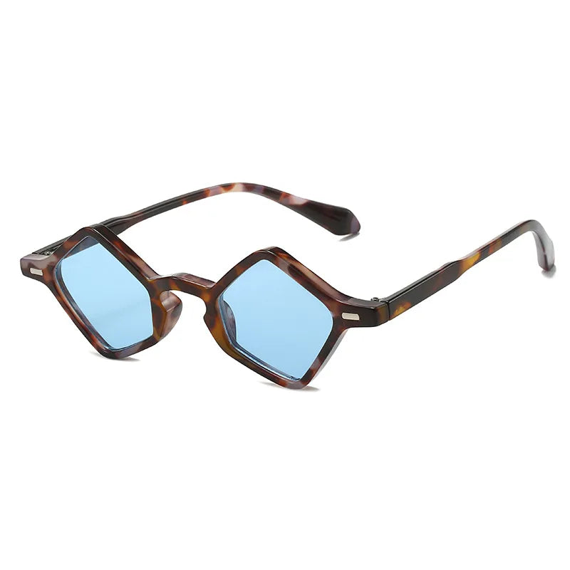 New Fashion Ins Popular Small Polygon Square Sunglasses Women Clear Ocean Lens Shades Men Trending Rivets Sun Glasses UV400