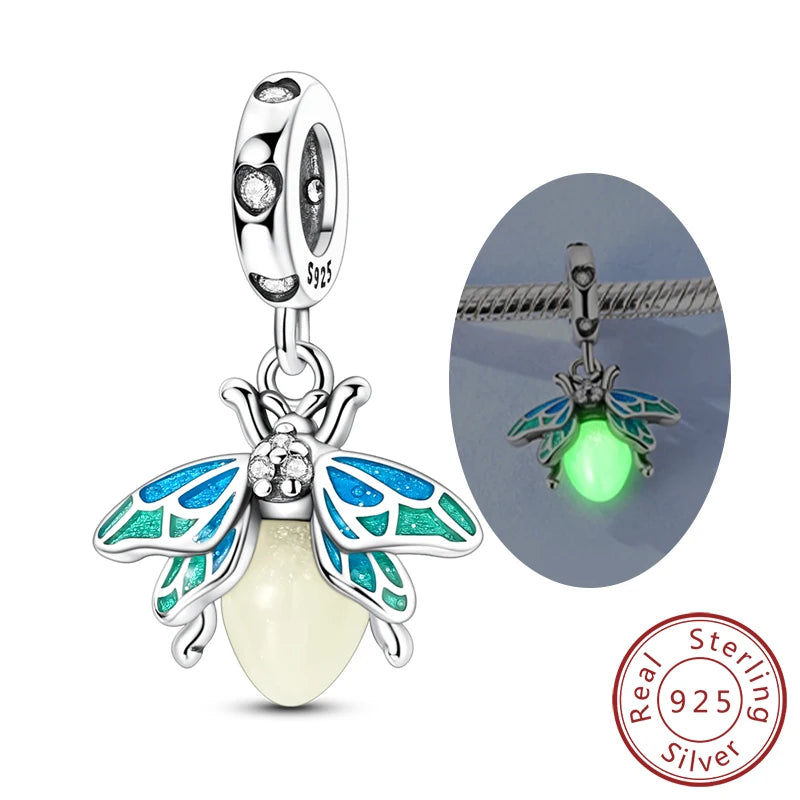 925 Sterling Silver Pendant Charms Beads Green Four-leaf Clover Love Family Tree Charm close-up view