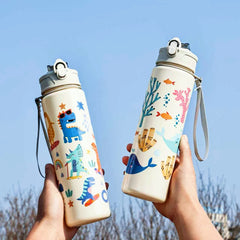 Little Dinosaur Cartoon-Themed Straw Cup, Large Capacity 800ml, Cute Portable Sports Outdoor Camping