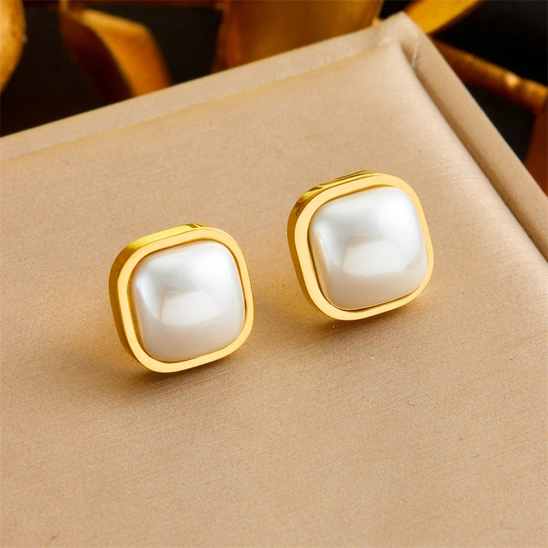 316L Stainless Steel Pearl Round Stud Earrings for Women detail view