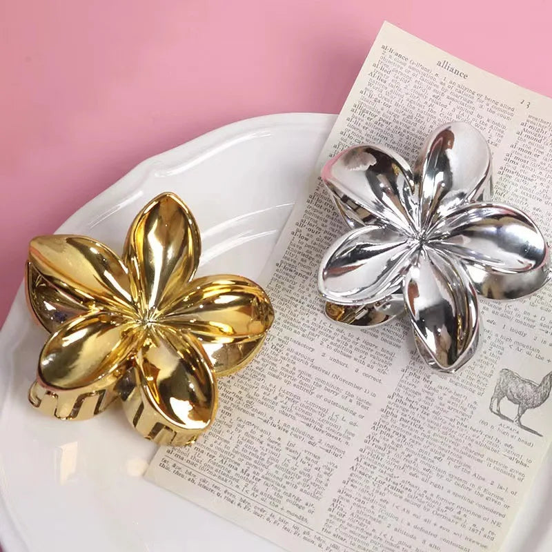 Simple Gold and Silver Flower Hair Clip for Women Retro Glossy Acrylic Hair Claw Fashion Girls Hair