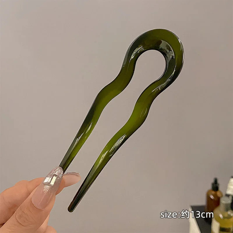 U-shaped Female Hairpin Mineral Patterned Meatballs Hairpin Vintage Chinese detail view