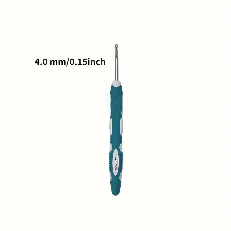 1pc/9pcs Sewing & Knitting Supplies Ergonomic Crochet Hook Set Crochet Needles Knitti lifestyle view