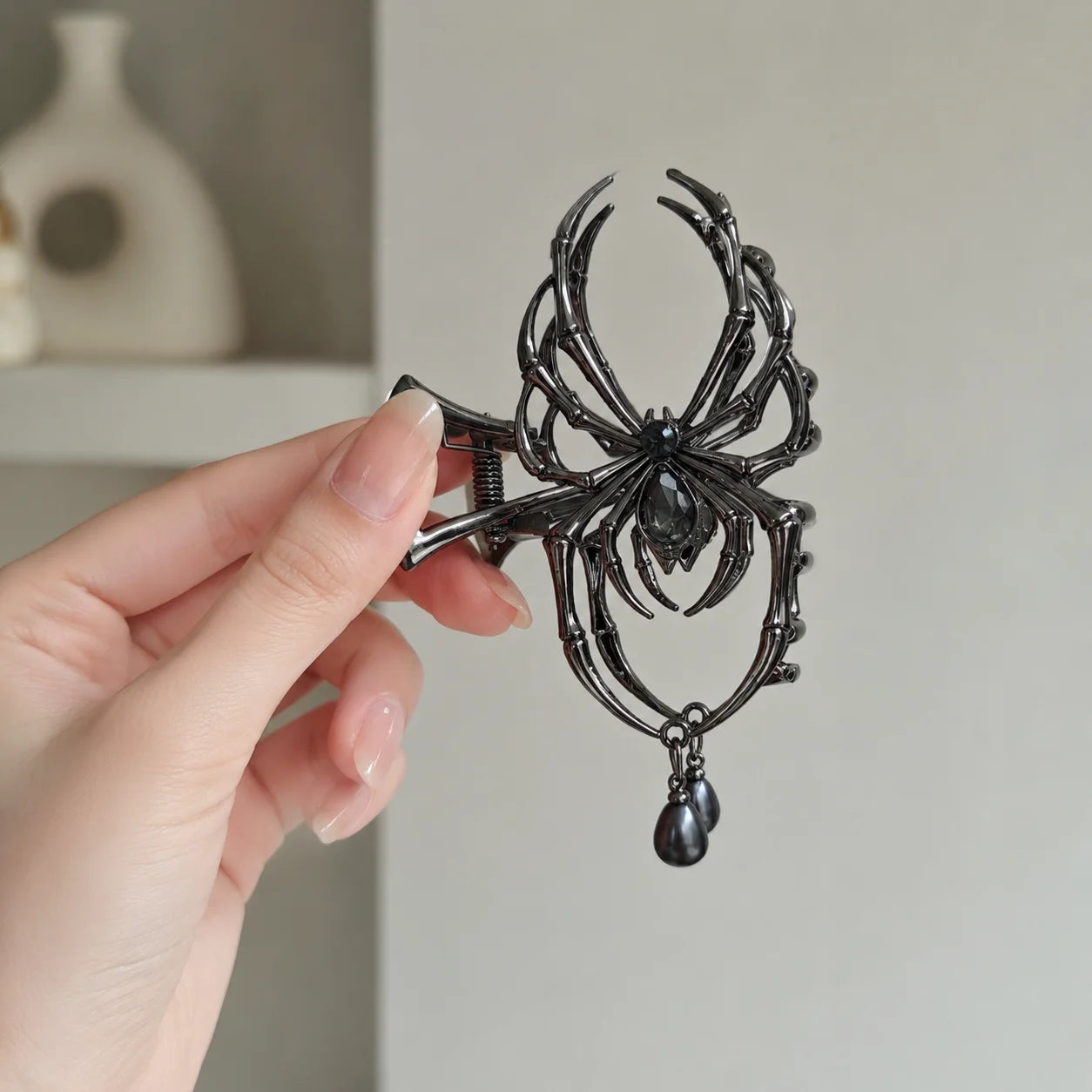 Spider Hair Clip Women Pearl Pendant Rhinestone Hair Claw