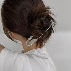 Large Safety Pin Hair Clip Metal Hair Barrettes for Girls Unique Design Hair Styling Tool for Daily Wear