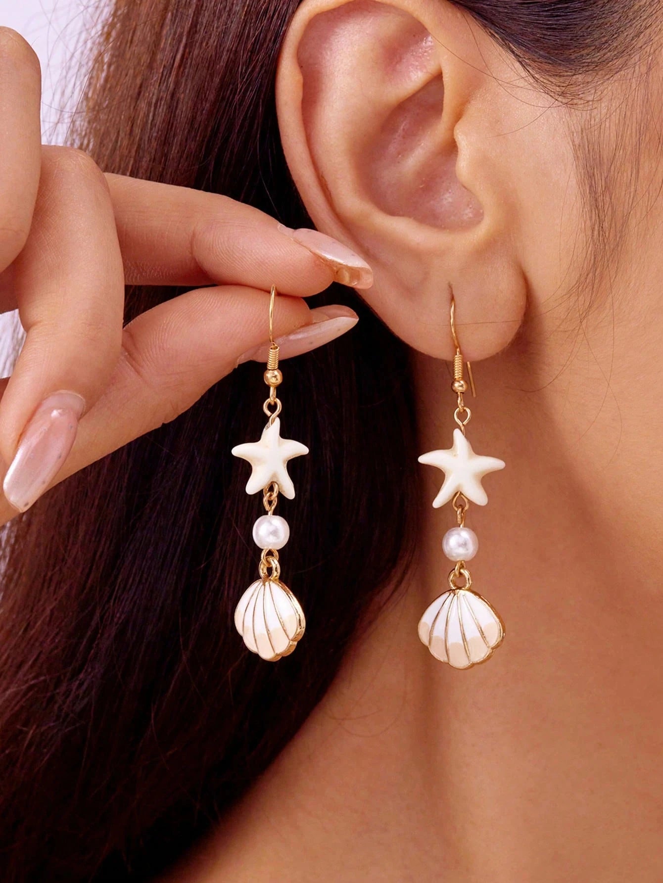 1 Pair Minimalist Starfish, Pearl & Shell Design Earrings, Suitable For Beach Vacation close-up view
