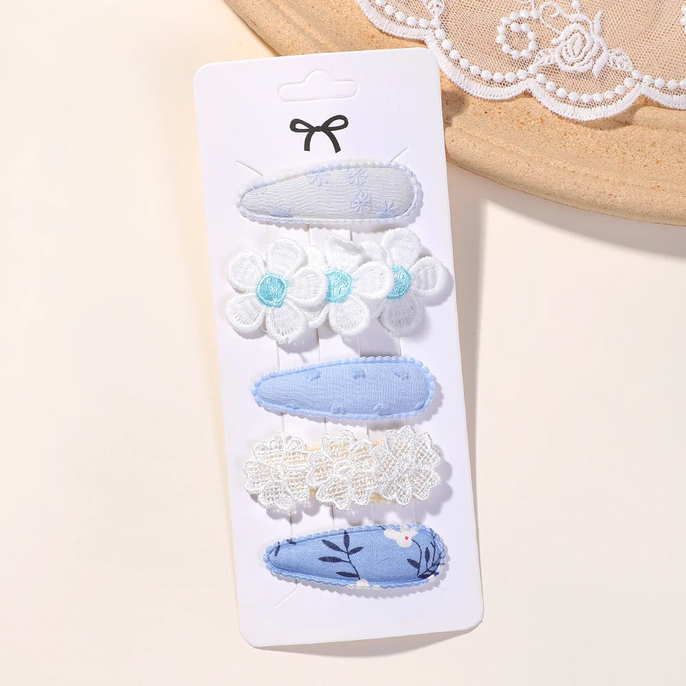 5Pcs BB Clips Set Toddler Baby Girls Hair Clips Children Barrettes Ins Sweet Daisy Hai close-up view