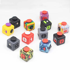 Fidget Dice Stress Relief Toy | Anxiety Relief Fingertip Decompression Cube detail view