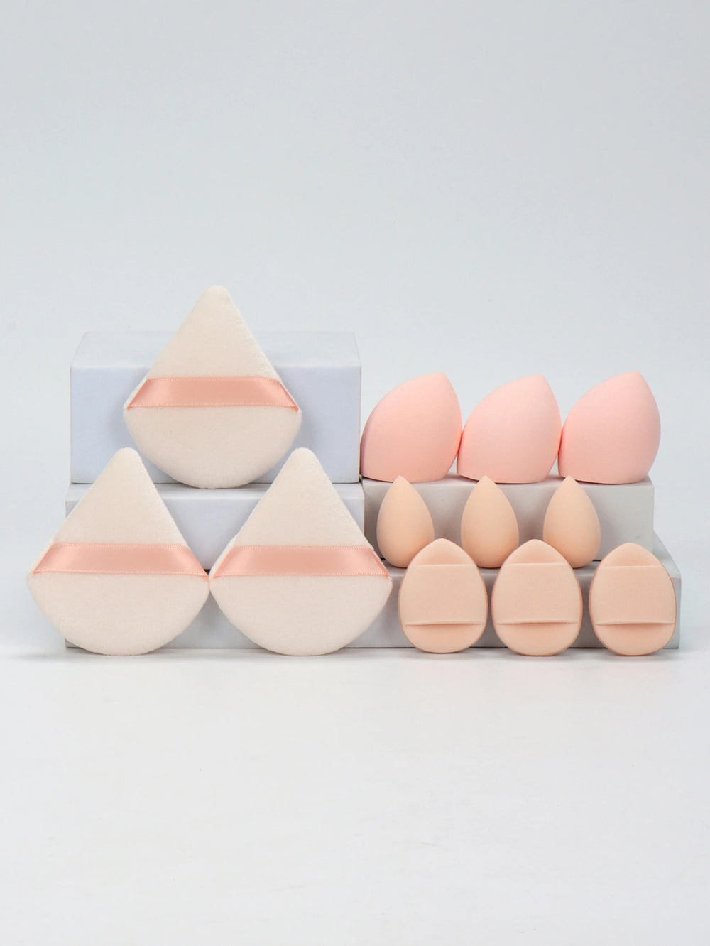 12-Piece All-Purpose Makeup Sponge Set, Made of 3 Loose Powder Puffs, 3 Mini Air Cushion detail view