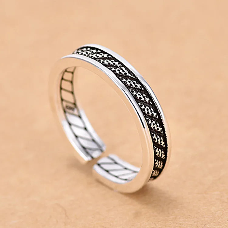 925 Sterling Silver Zircon Adjustable Ring | Women's Cocktail Jewelry close-up view