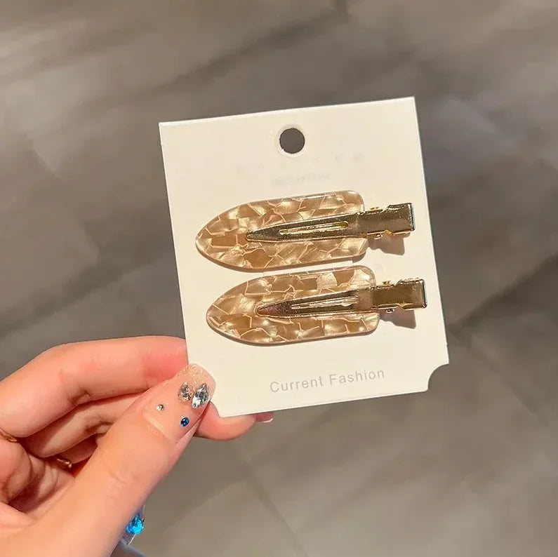 New 2/3/4pcs Korean Fashion Gold White Glitter Hair Pin Acetate Make Up Hair Clips Hea close-up view