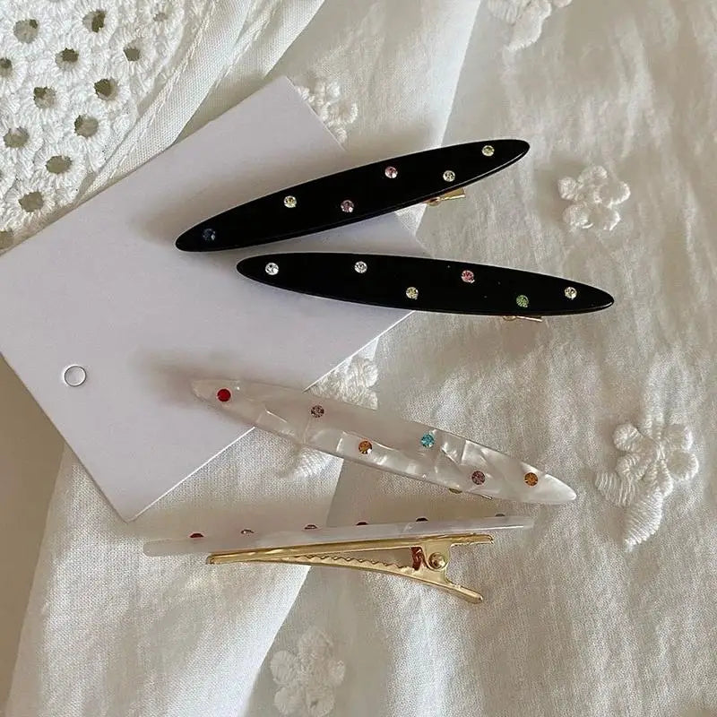 Niche Korean Acetic Acid Hairpin Clip Fashion Colorful Drilling Design Headdress for G close-up view
