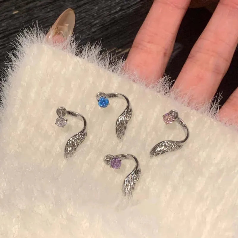 Luxury Crystal Wing Ear Bone Nail for Women Exquisite Elegant Silver Color Shiny Rhinestone Piercing