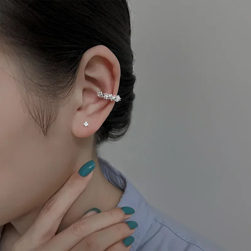 Hot 1 Pcs Irregular Star Clip Earrings For Women Fashion Simple No Piercing Ear Cuff alternate view