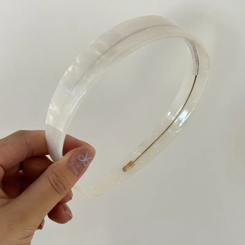 Fashion Acetate Headband BLOND HAVANA Color Matching Hair Band Wide Headband Women Gi lifestyle view