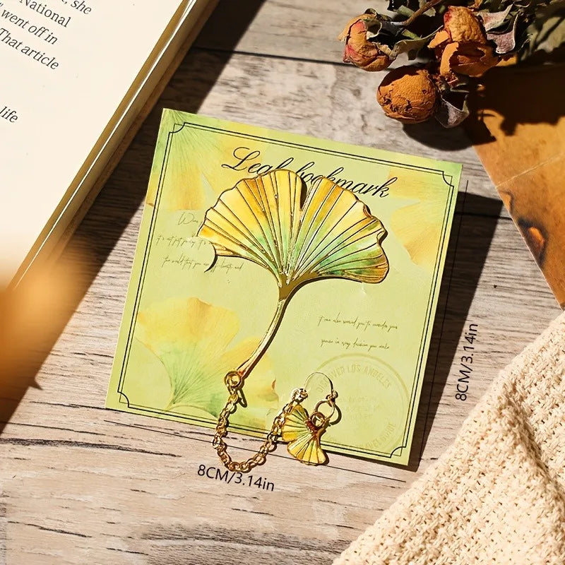 1 Pcs Vintage Leaf Bookmark With Metal Pendant Reading Accessory Gift for Book Lovers close-up view